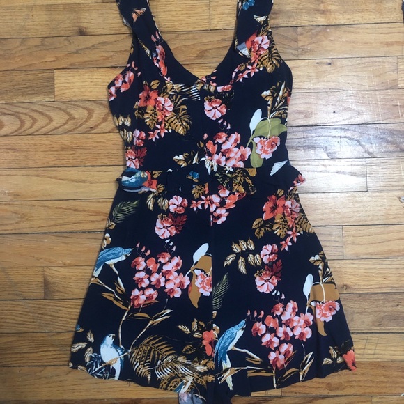 Express Floral Romper Size 2 - Picture 1 of 5